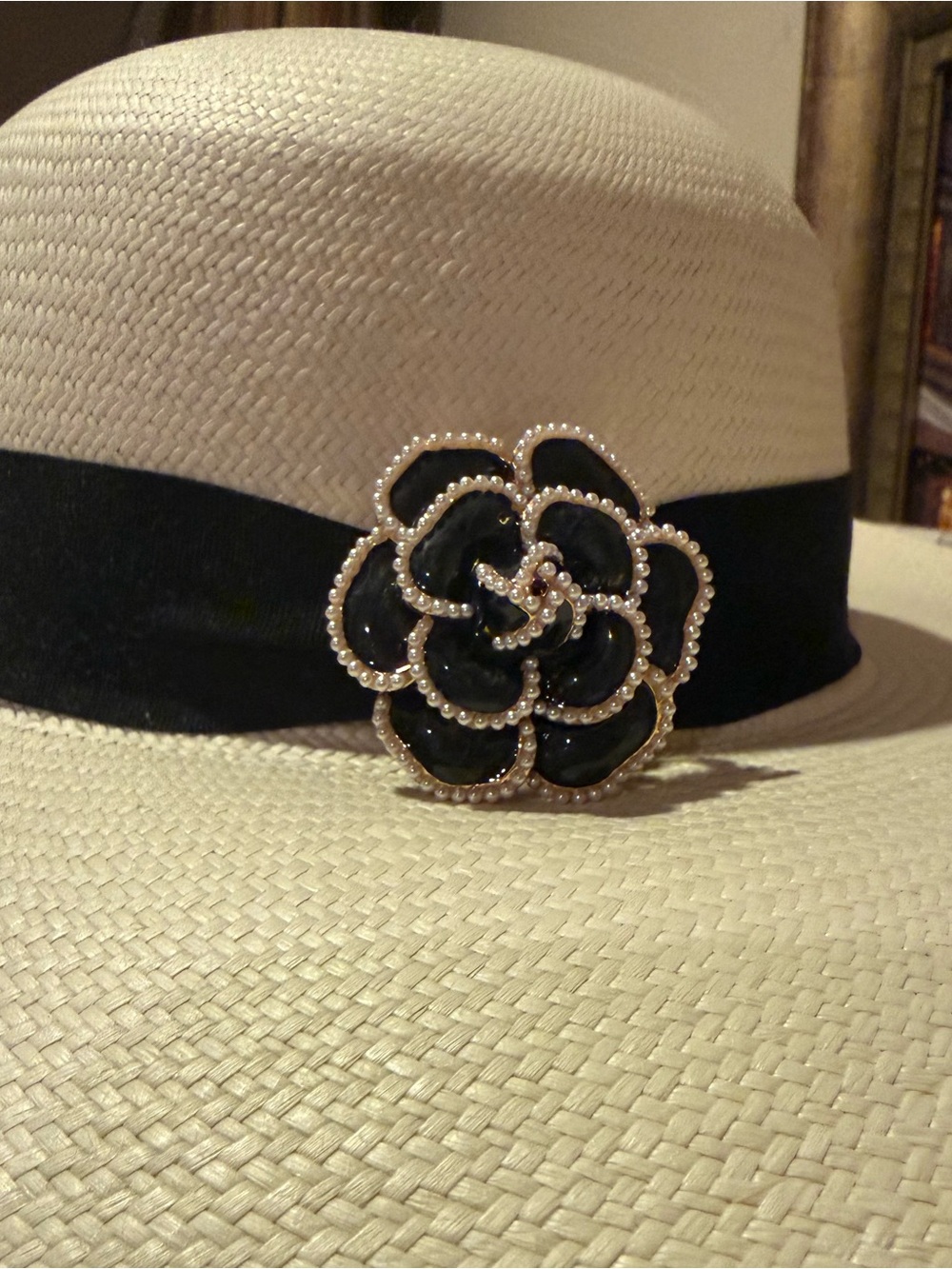 Camellia Pearl Black Enamel Brooch - Picture 7 of 7
